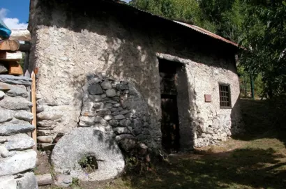 Remettre en marche un moulin à eau du XIXe siècle à Villard Saint-Pancrace