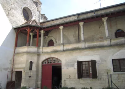 Restaurer l'Ancien Château à Saint-Drézéry