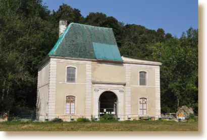 Restaurer la porterie de l'abbaye de la Crête