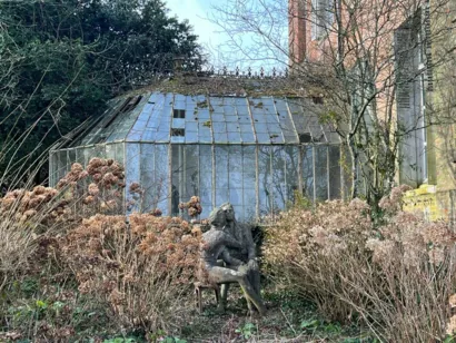 Restaurer la serre du château de Bois-Guilbert