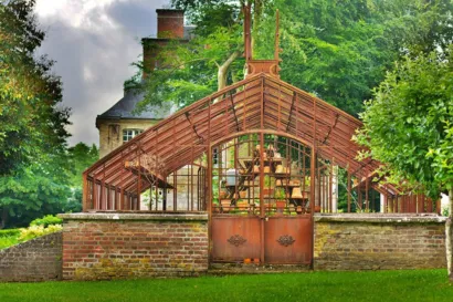 Restaurer la serre du château du Taillis à Duclair