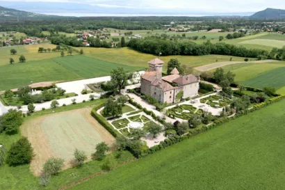 Restaurer le château d'Avully à Brenthonne