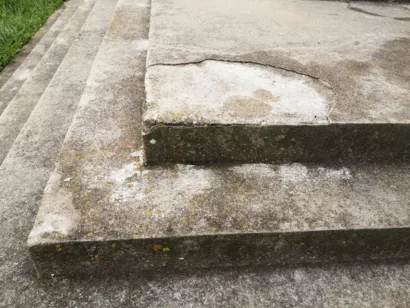 Restaurer le monument Sacré-Cœur de Guizay à Planfoy