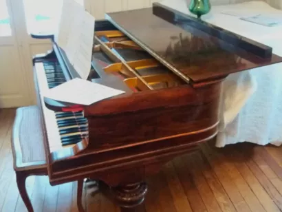 Restaurer le piano Steinway B-211 à Mont-Dore