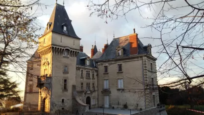 Restaurer les couvertures du château néo-renaissance à Saint-Bonnet-les-Oules