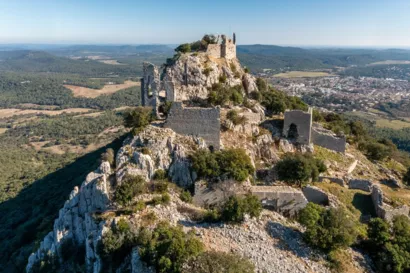 Sauver le château millénaire à Saint-Mathieu-de-Tréviers
